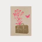 Carte postale Valise avec fleur