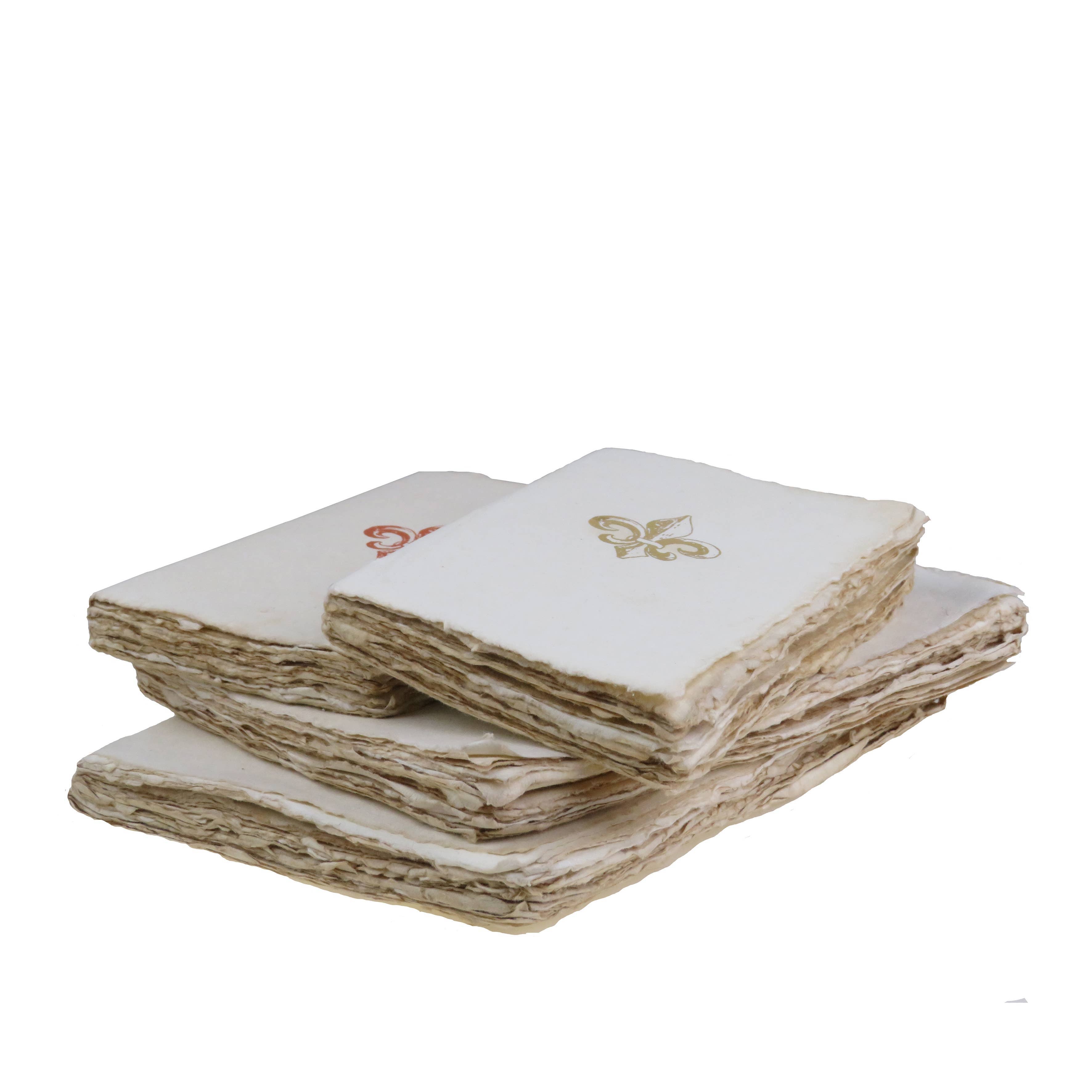 Carnet en papier parchemin motif Fleur de Lys