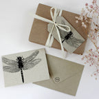 Étiquettes cadeaux en papier Libellule