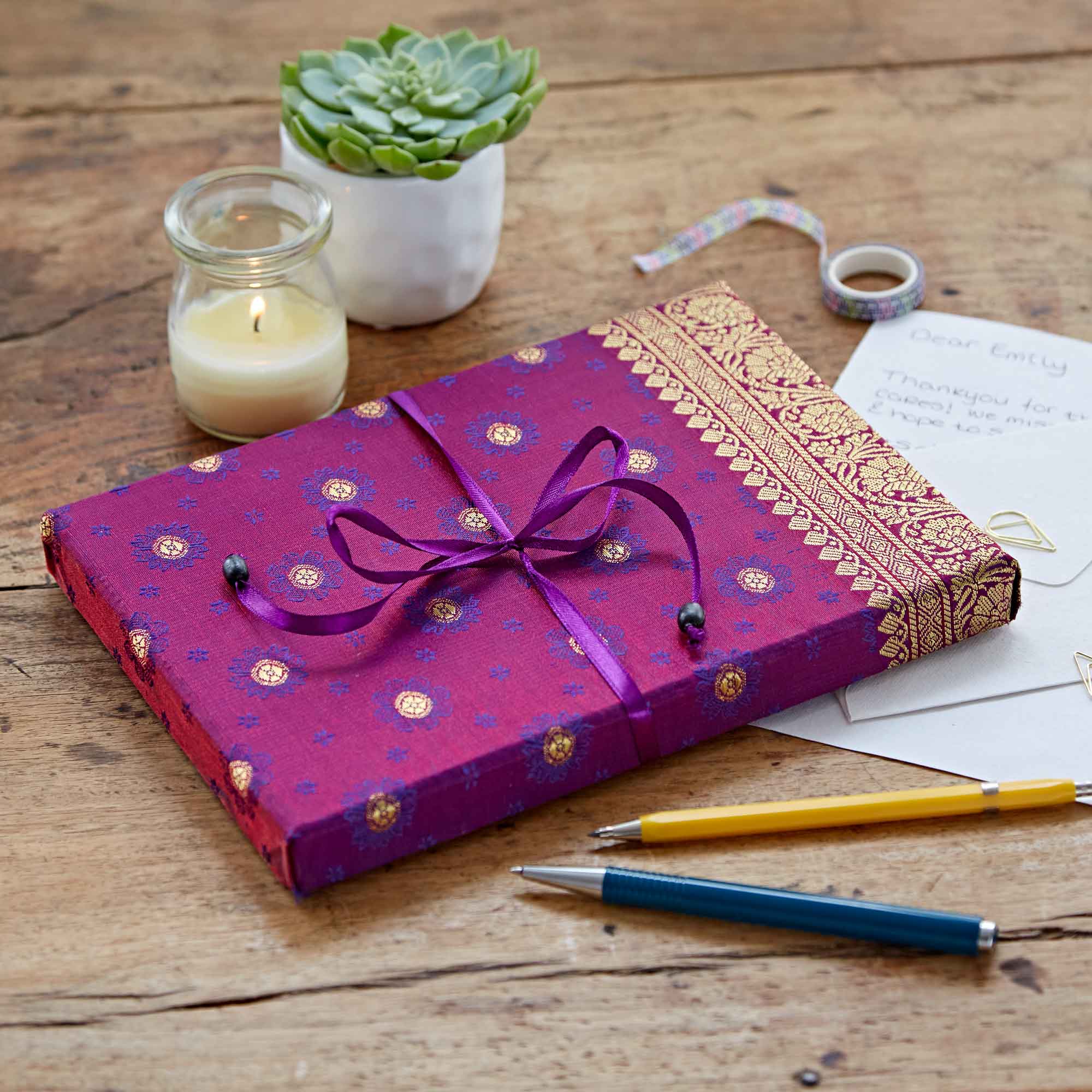 Ensemble d'écriture Sari fait main - Ensemble de papier de papeterie