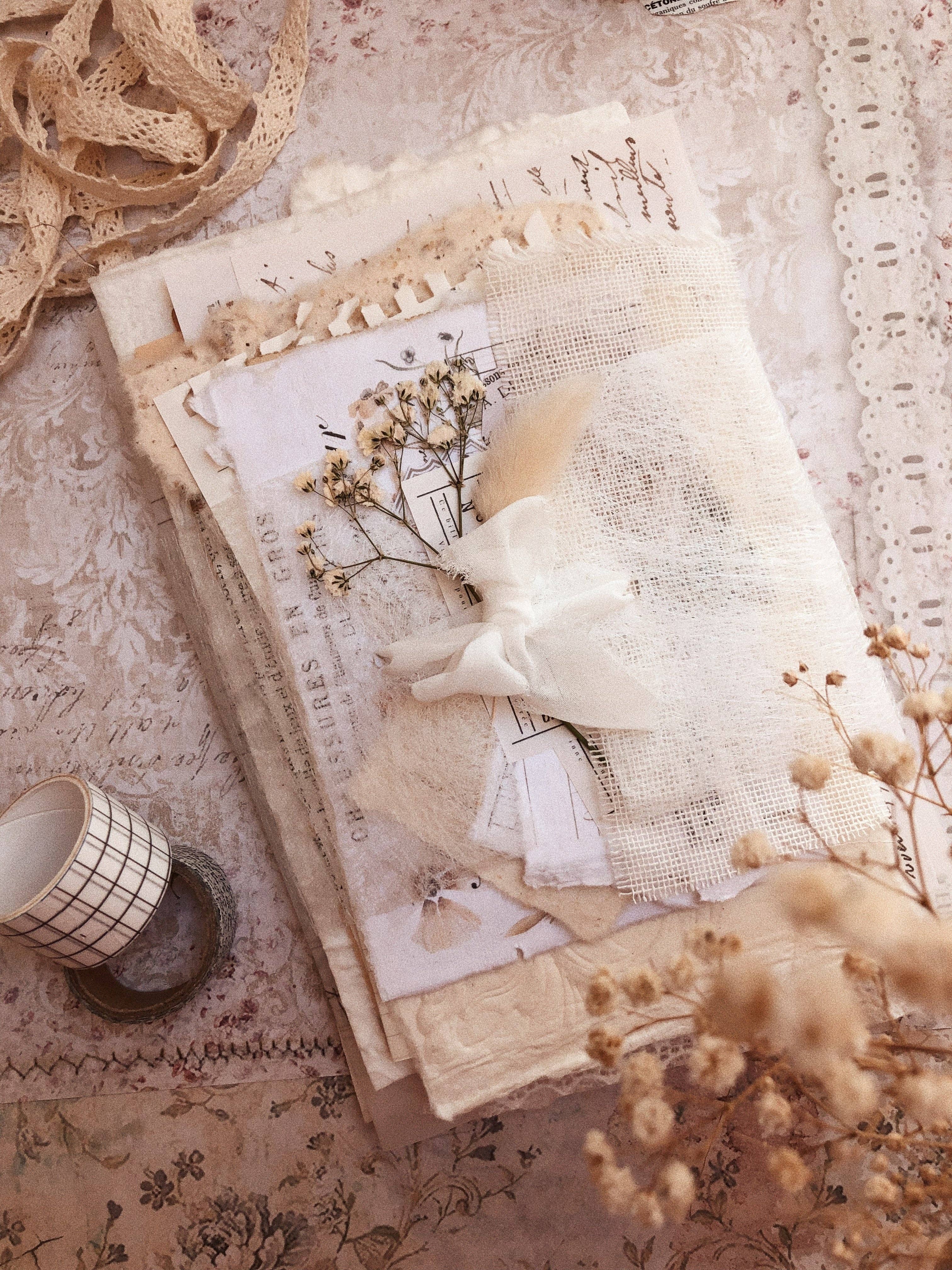 Lot de 30 papiers vintage – Journaling & collage
