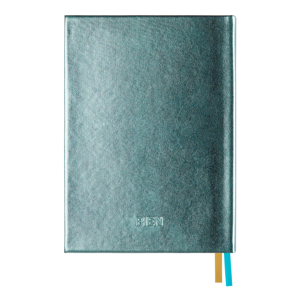 Carnet brodé - Fleur d'amande