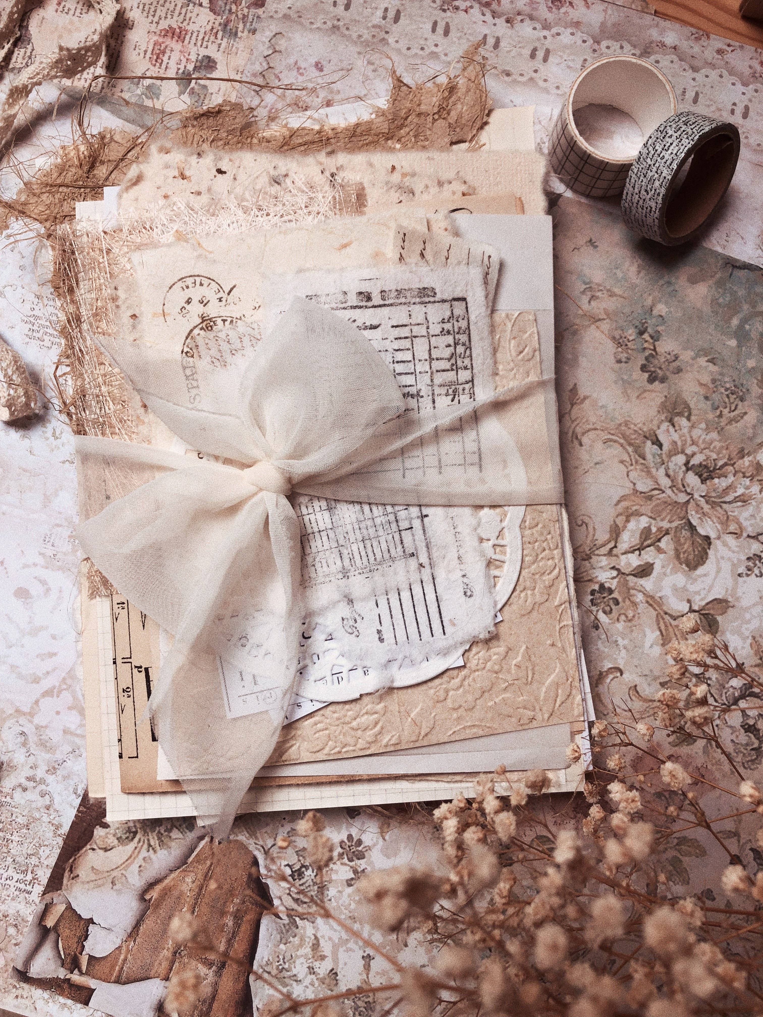 Lot de 30 papiers vintage – Journaling & collage