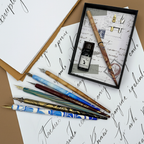 Kit pour calligraphie avec plume, encre et porte-plume en bois