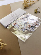Autocollants « Fleurs beiges avec feuille dorée »